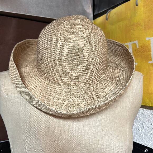 1259. Betmar Hat - Picture 1 of 6